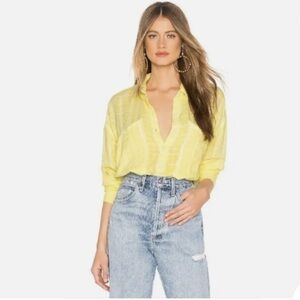 FREE PEOPLE LOVELAND Casual pale yellow BUTTON FRONT LONG SLEEVE
oversized TOP
